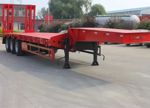 Three-axle Low-bed Semi-trailer