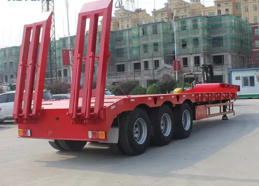 Three-axle Low-bed Semi-trailer